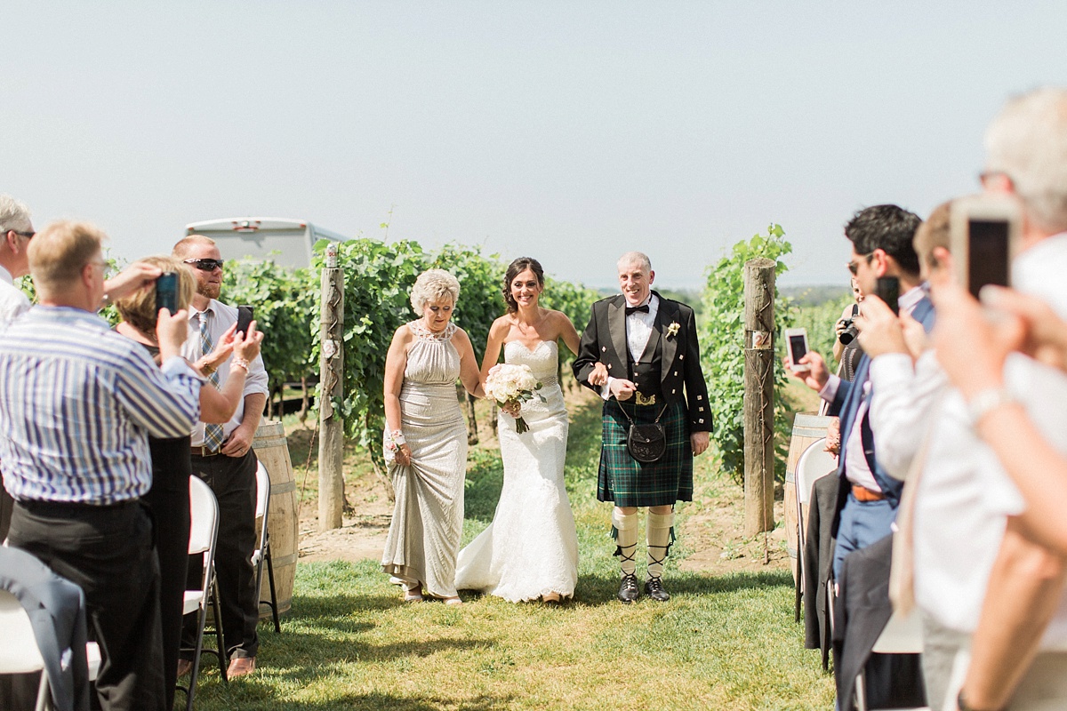 Inn-On-The-Twenty-Cave-Springs-Winery-Wedding-Alicia-Neil-Niagara-0022